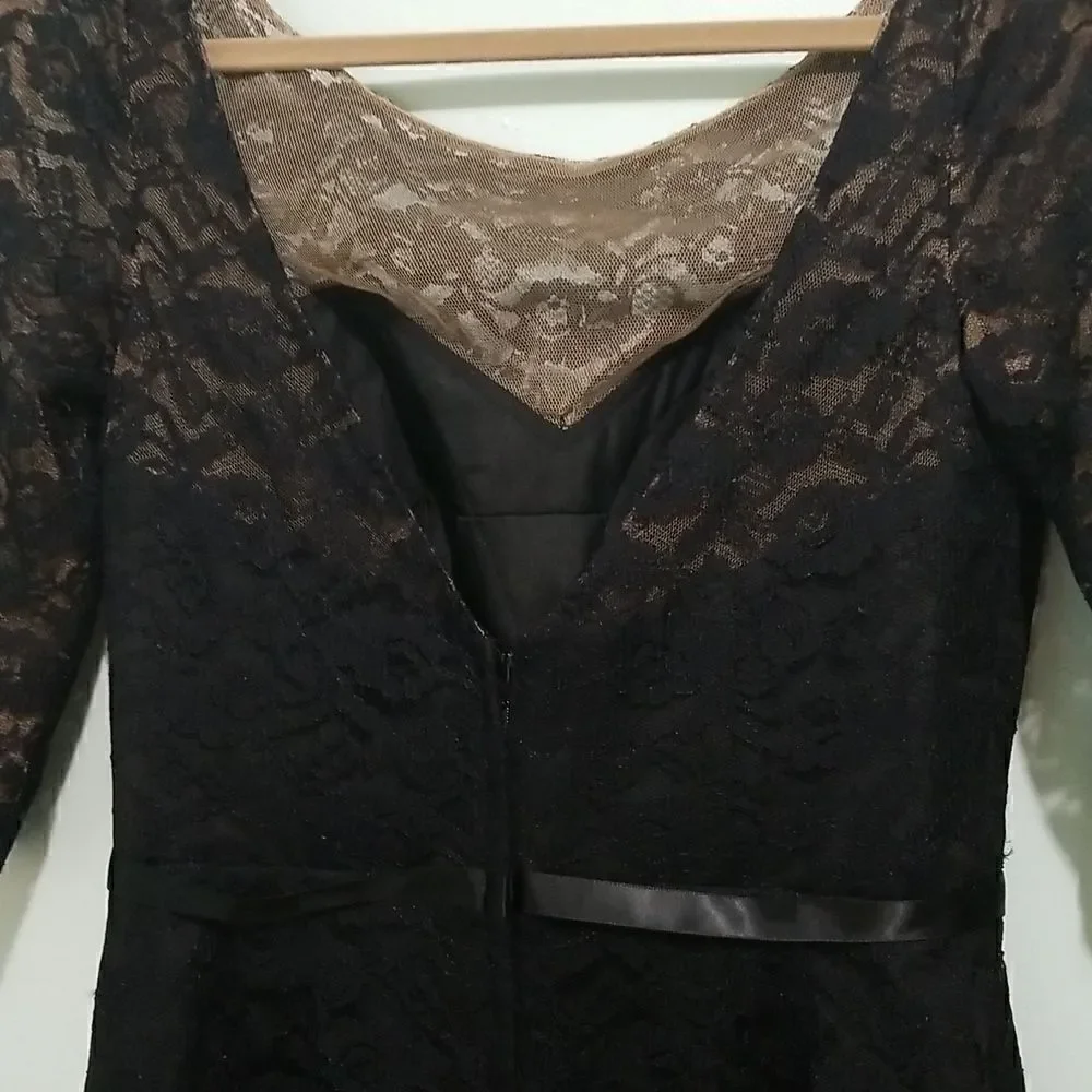 WTOO by Watters & Watters, modest black lace dress, size 8. EUC